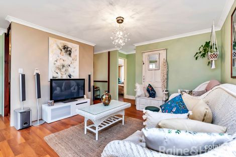 Property photo of 13 Kruger Loop South Yunderup WA 6208