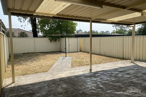 Property photo of 2/23 Andrew Thompson Drive McGraths Hill NSW 2756