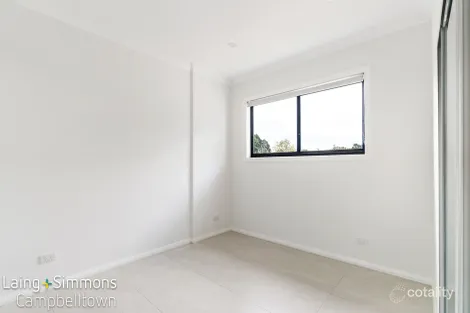 Property photo of 20 Cardew Crescent Bradbury NSW 2560