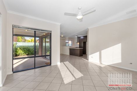 Property photo of 35B Bromley Street Embleton WA 6062