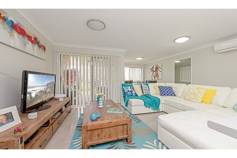 Property photo of 2/18 Tempest Drive Glenvale QLD 4350