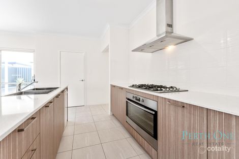 Property photo of 28 Turquoise Chase Dayton WA 6055