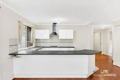 Property photo of 5 Appin Close Craigieburn VIC 3064