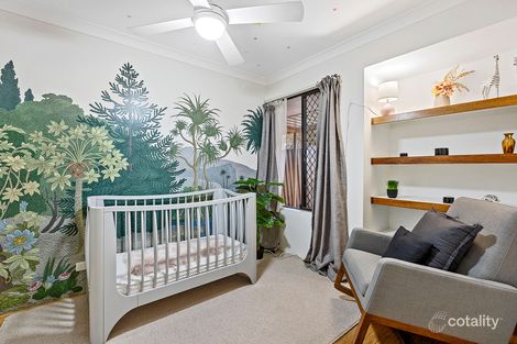 Property photo of 22 Matthews Close Noranda WA 6062