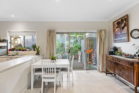 Property photo of 2/47 Commercial Road Ferntree Gully VIC 3156
