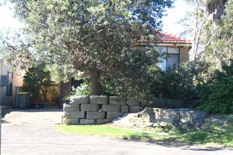 2 Pitt Rd, North Curl Curl, NSW 2099