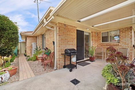 Property photo of 2/28 Country Grove Drive Cameron Park NSW 2285