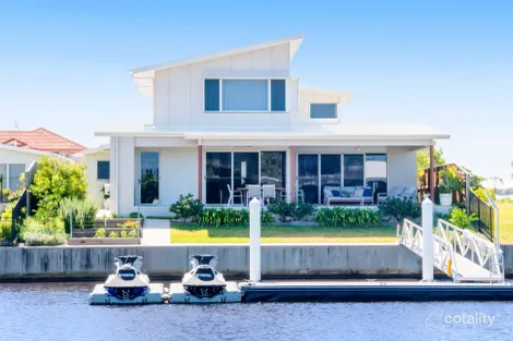 Property photo of 13 Harbourlights Way Pelican Waters QLD 4551