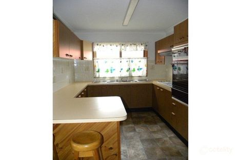 Property photo of 27 Audrey Avenue Basin View NSW 2540