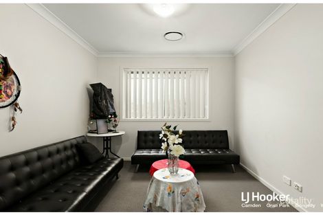 Property photo of 12 Parrott Street Elderslie NSW 2570