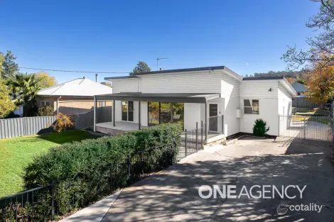 334 Lake Albert Rd, Kooringal, NSW 2650