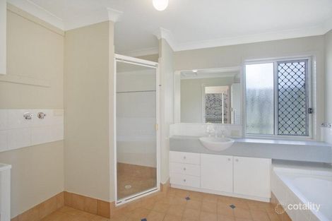 Property photo of 165 West Avenue Wynnum QLD 4178