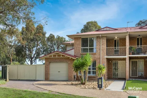 Property photo of 9 Attwood Close Gordon ACT 2906