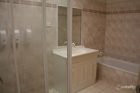 Property photo of 2/10-12 Bonegilla Road Griffith NSW 2680