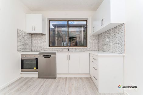 Property photo of 2/2-6 Chapman Avenue Glenroy VIC 3046