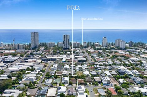 16 Warrina Cres, Burleigh Waters, QLD 4220