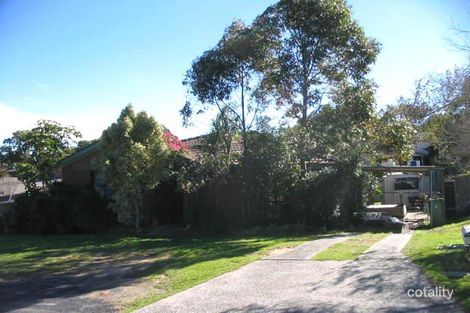 16 Nisic Cl, Bateau Bay, NSW 2261