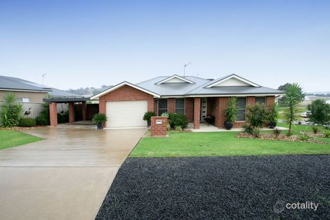 Property photo of 1/20 Hudson Drive Lloyd NSW 2650