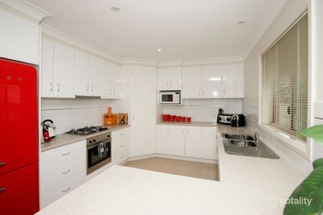 Property photo of 1/20 Hudson Drive Lloyd NSW 2650