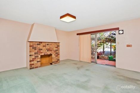 Property photo of 4/161 Muir Street Labrador QLD 4215