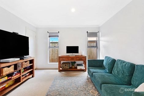 Property photo of 14 Cedarfield Crescent Sippy Downs QLD 4556