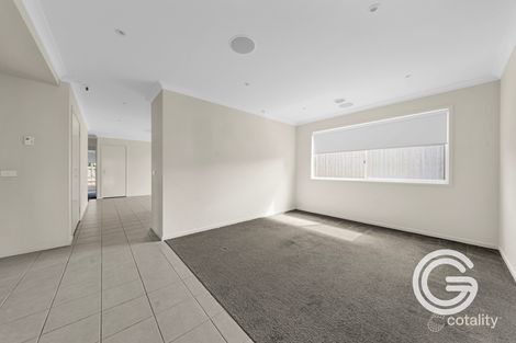 Property photo of 14 Highvale Rise Warragul VIC 3820