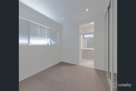 Property photo of 4A Leslie Place Tuart Hill WA 6060