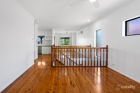Property photo of 147 Mountjoy Terrace Manly QLD 4179