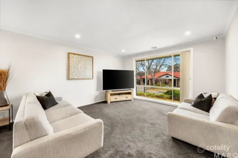 Property photo of 11 Cooloola Street Amaroo ACT 2914