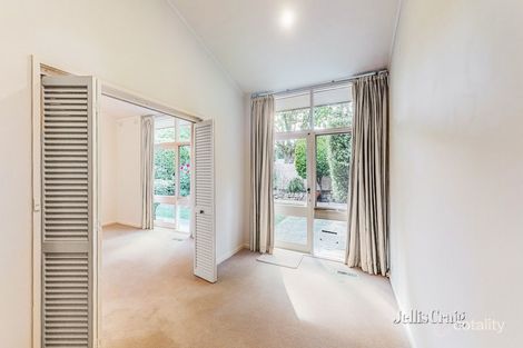 Property photo of 1/59 Huntingtower Road Armadale VIC 3143