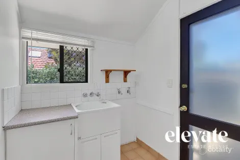 Property photo of 28 Nettleton Crescent Moorooka QLD 4105