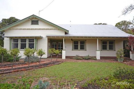 74 Dooen Rd, Horsham, VIC 3400