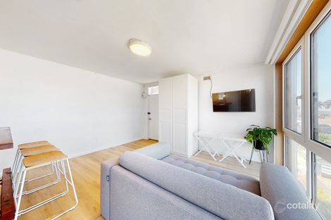 Property photo of 17/82-84 Beaconsfield Parade Albert Park VIC 3206
