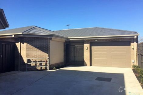 2/27 Main St, Thomastown, VIC 3074