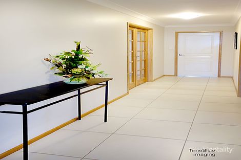 Property photo of 13 Marylands Way Bourkelands NSW 2650