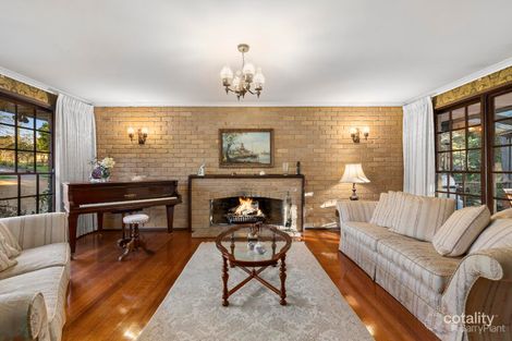 Property photo of 17-19 Feversham Avenue Park Orchards VIC 3114