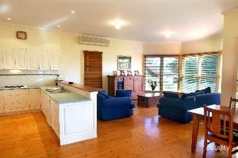 Property photo of 26 Grandview Avenue Glen Iris VIC 3146