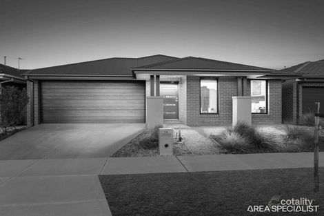 Property photo of 14 Midmar Terrace Thornhill Park VIC 3335