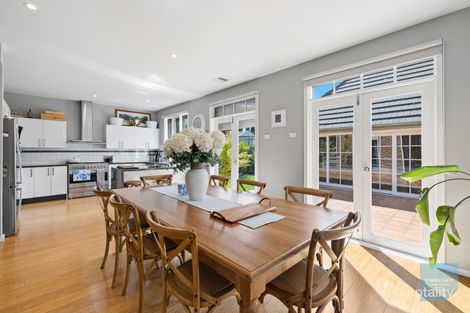 Property photo of 4 Sherdley Green Caroline Springs VIC 3023