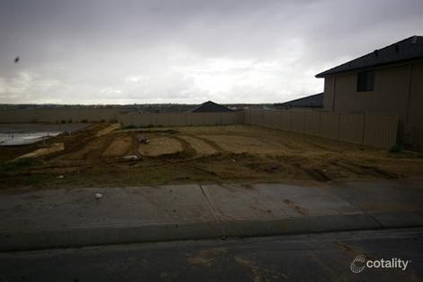 Property photo of 15 Bathurst Gardens Darch WA 6065