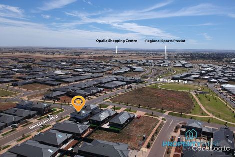 Property photo of 28 Wimbledon Boulevard Strathtulloh VIC 3338