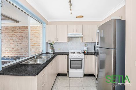 Property photo of 14 Orissa Way Doonside NSW 2767