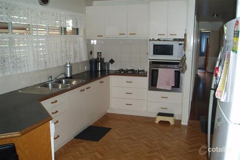 Property photo of 21 Curwen Terrace Chermside QLD 4032