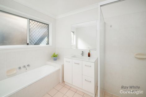 Property photo of 44 Scarlet Place Forest Lake QLD 4078