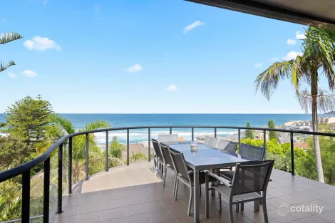 Property photo of 8 Beverley Place Curl Curl NSW 2096