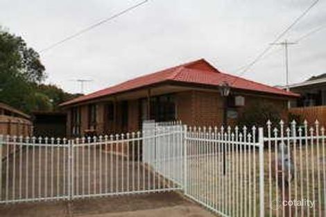 6 Leicester Cres, Melton, VIC 3337