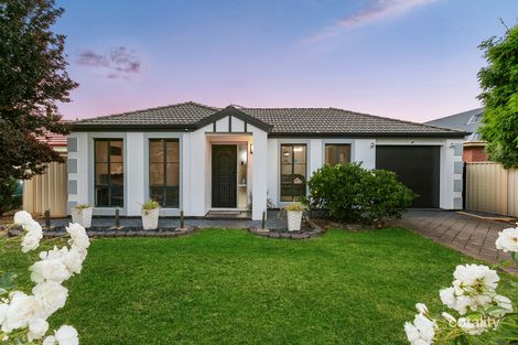 Property photo of 8 Kentia Drive Para Hills West SA 5096
