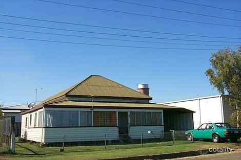 2 Cran St, Bundaberg East, QLD 4670