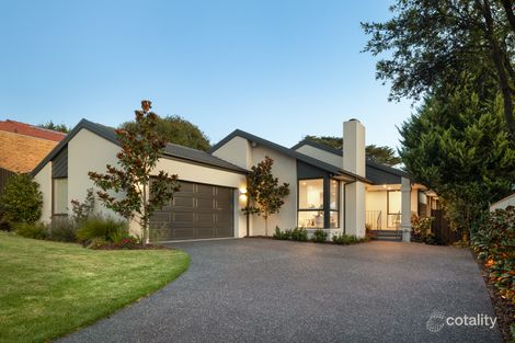Property photo of 30 Patrick Close Greensborough VIC 3088