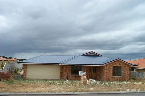 63 Susan Ct, Yakamia, WA 6330